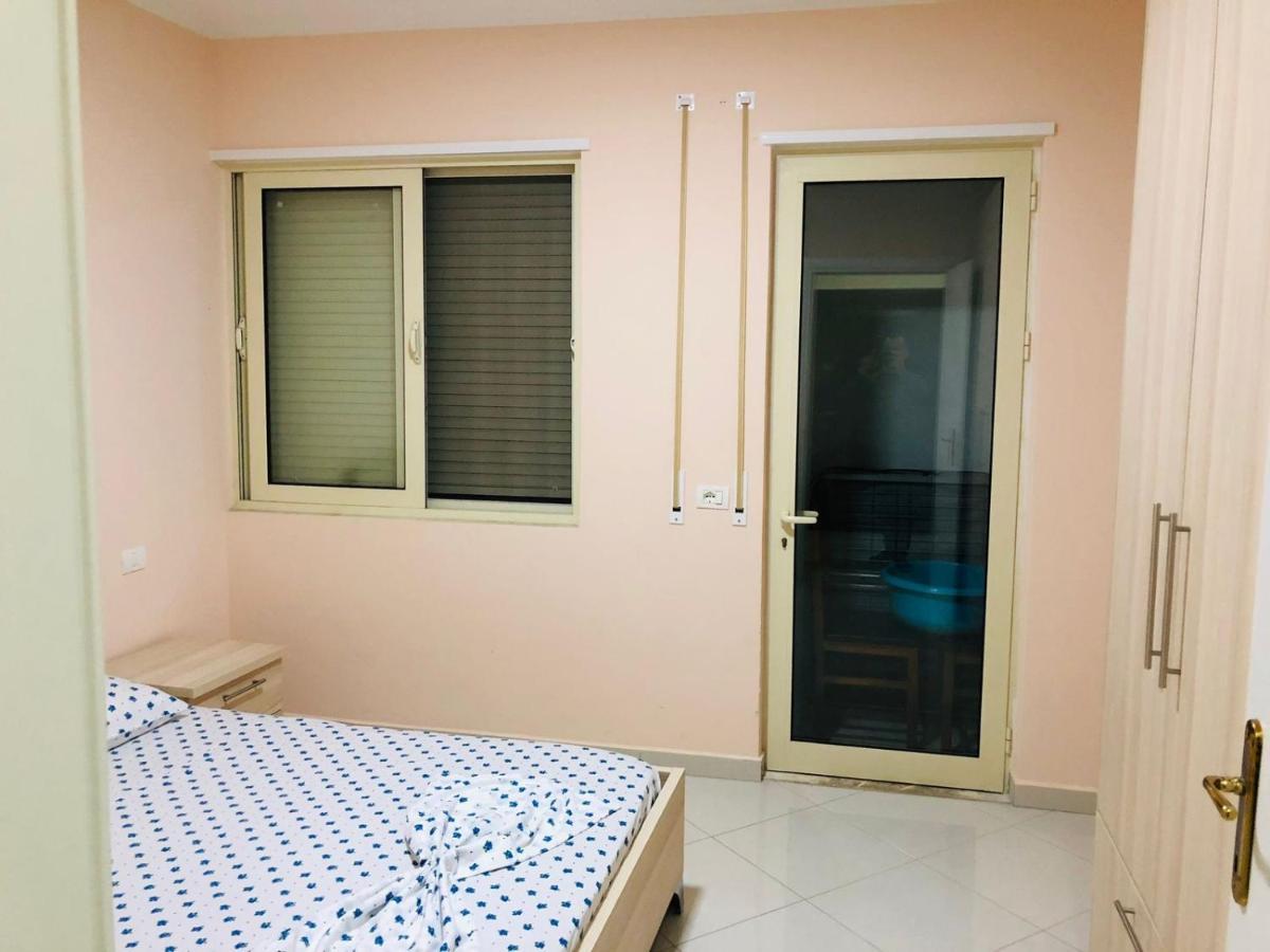 Leo Apartament Durres Exterior photo