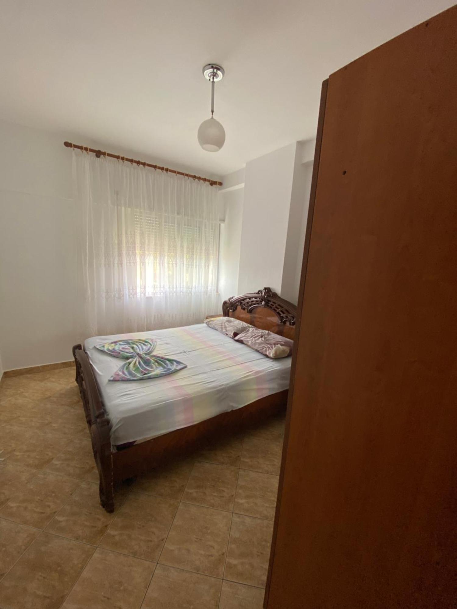 Leo Apartament Durres Exterior photo